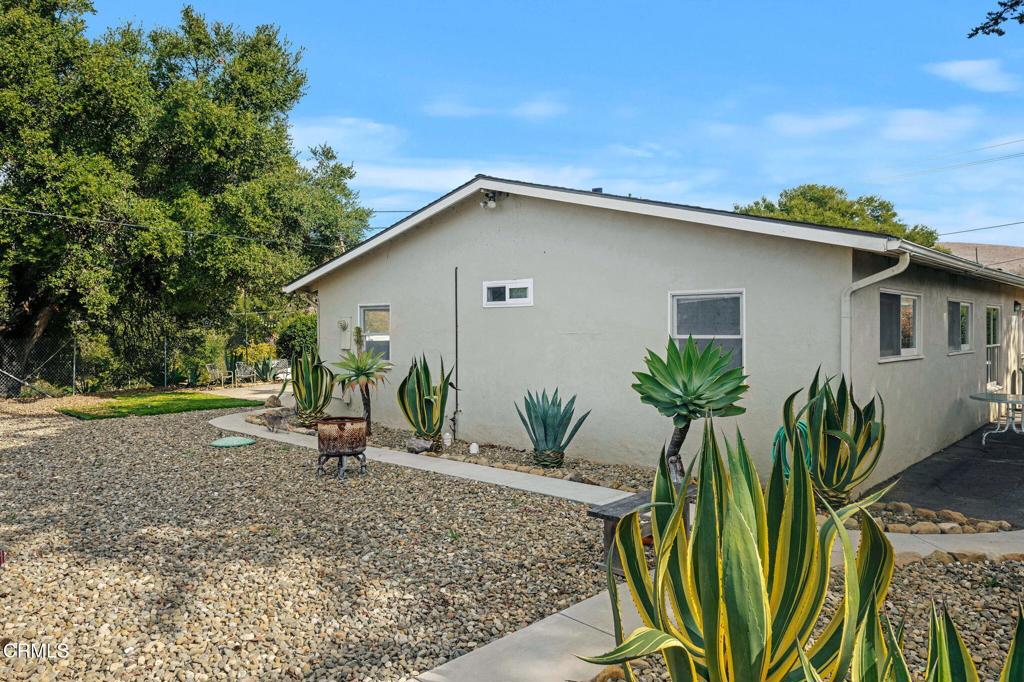 10800 Calle Real Property Photo 15