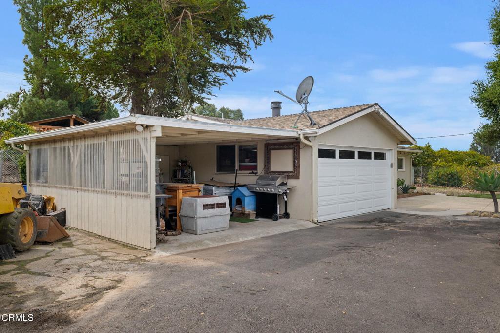 10800 Calle Real Property Photo 18