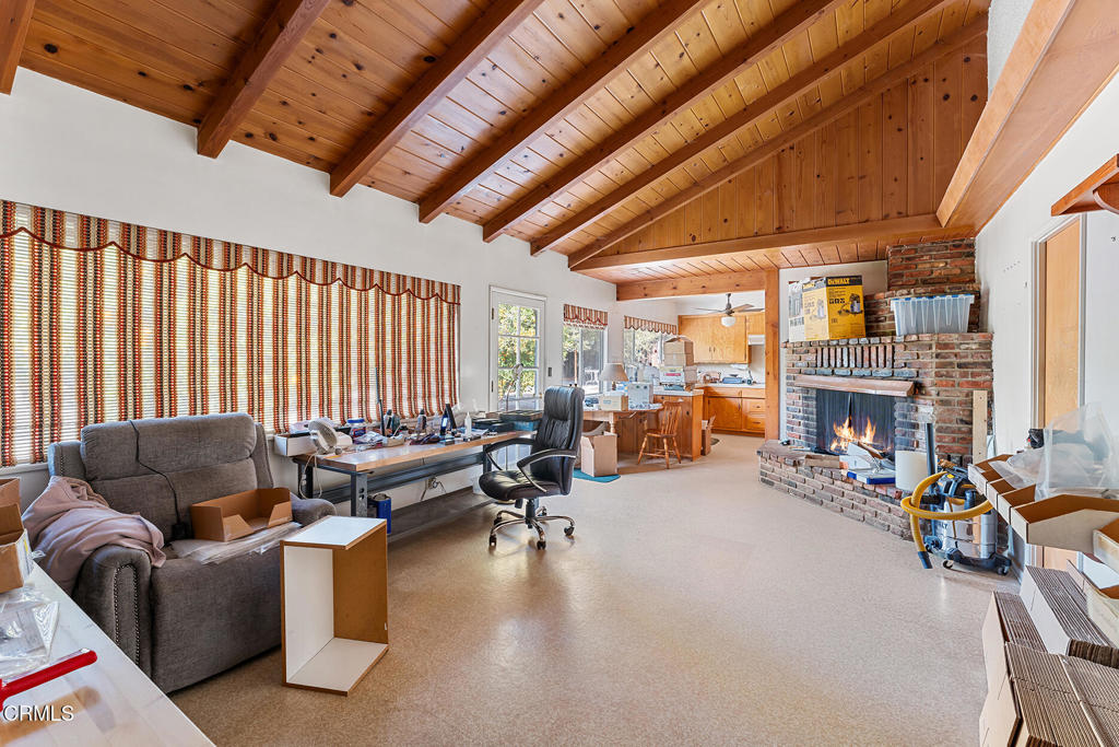 3941 Walnut Avenue Property Photo 6