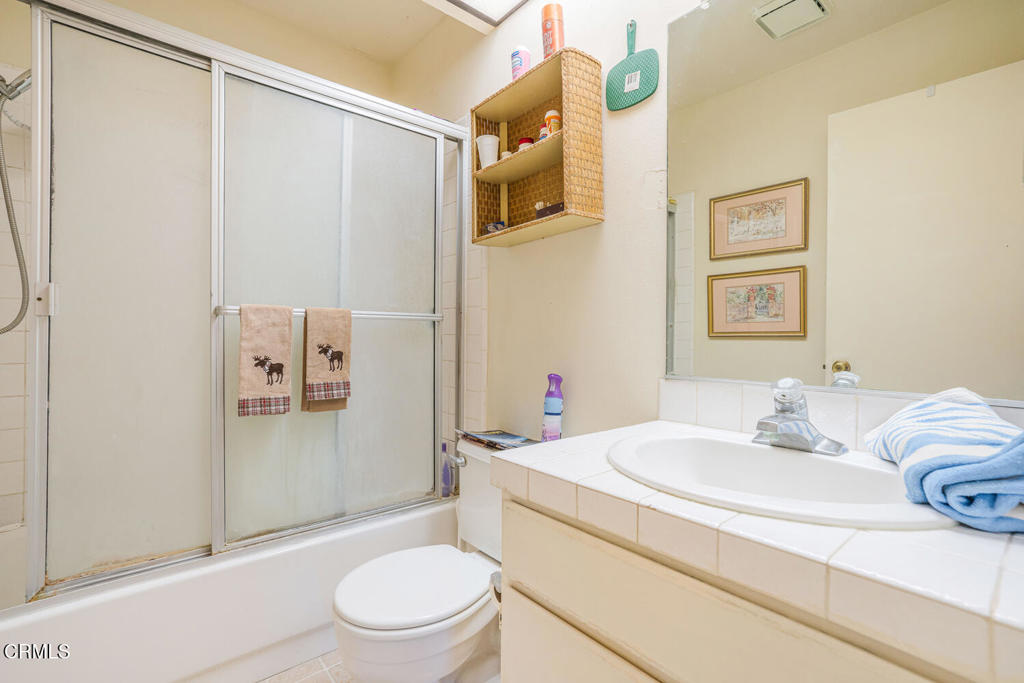 6909 Pala Mesa Drive Property Photo 18