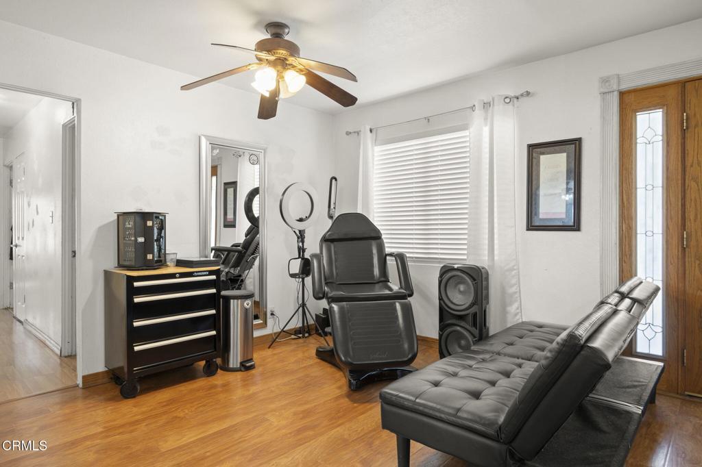 320 D Street Property Photo 4