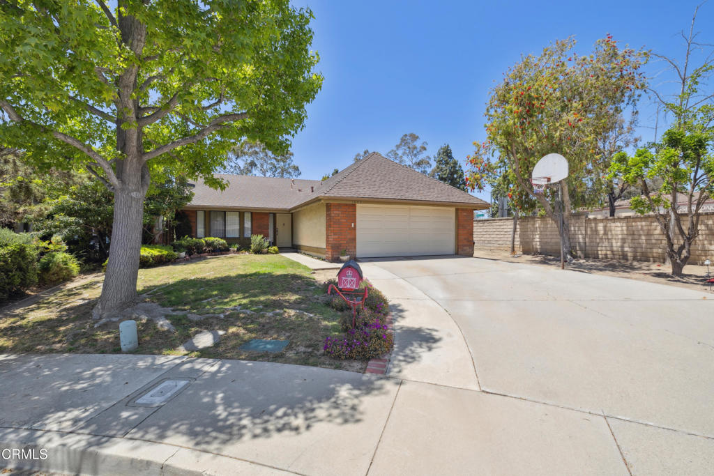1093 Hickory View Circle Property Photo
