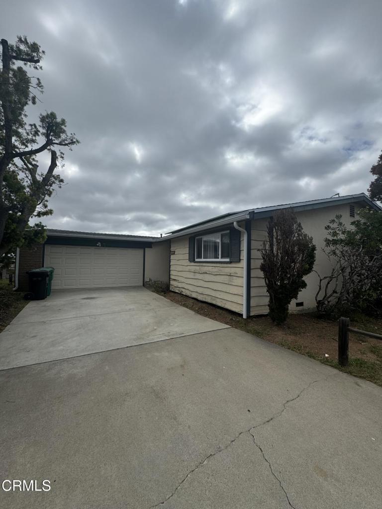6660 Alcala Knolls Drive Property Photo 1