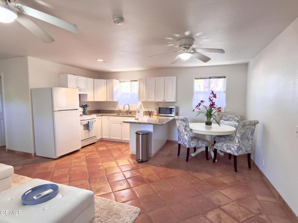 1210 S La Luna Avenue Property Photo 19