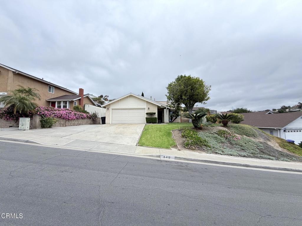 849 Plaza Cuernavaca Way Property Photo 1