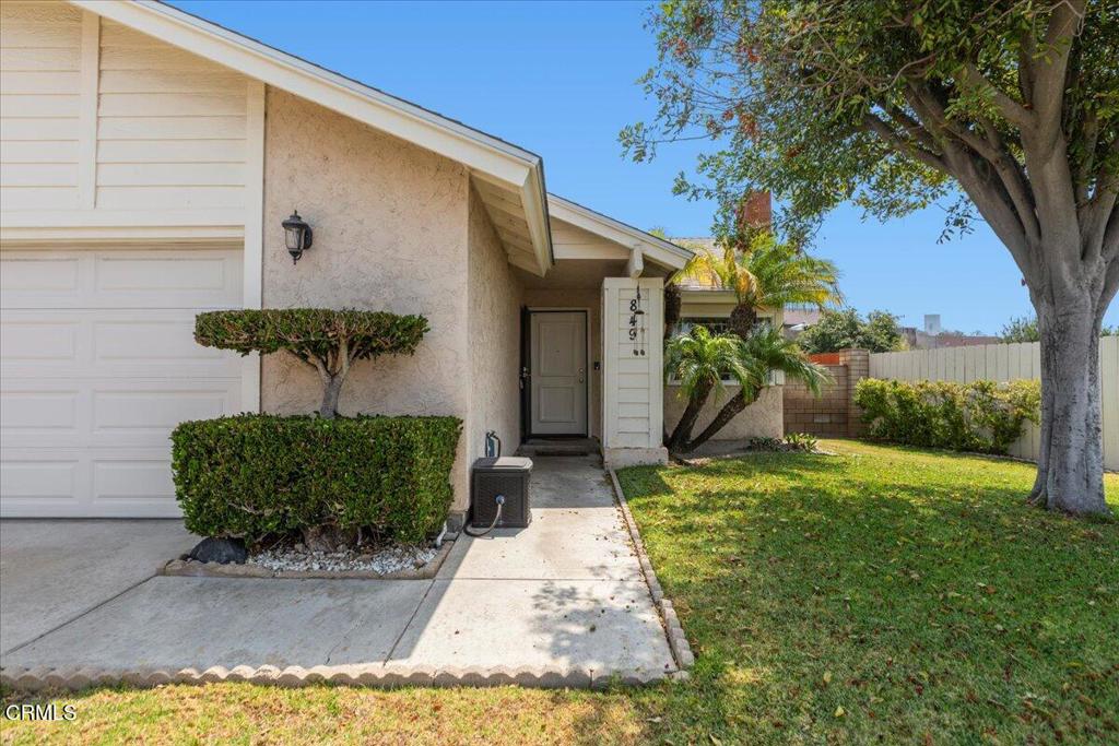 849 Plaza Cuernavaca Way Property Photo 3
