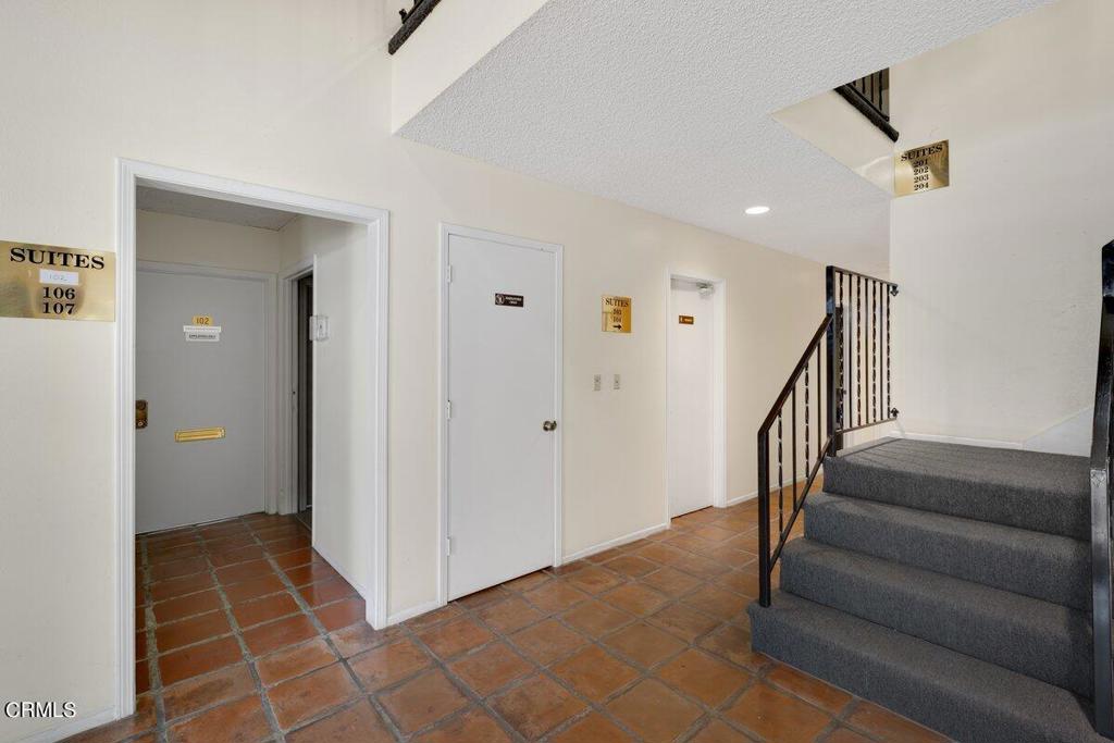 606 Sespe Avenue Property Photo 8