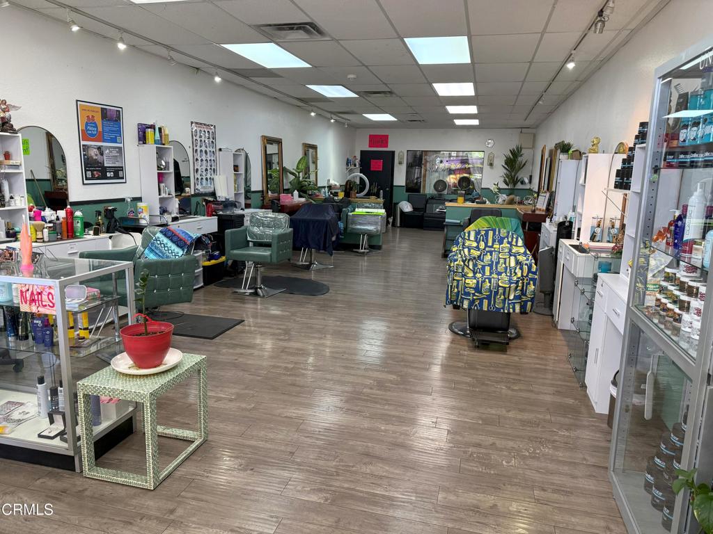 321 S C Street Property Photo 3