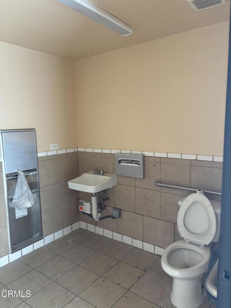 321 S C Street Property Photo 10