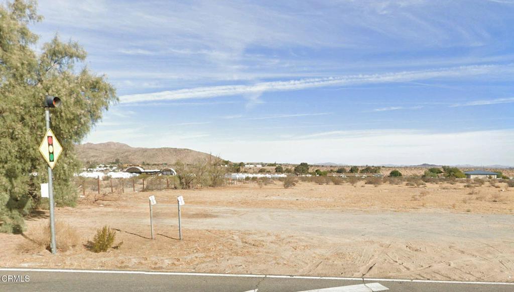 66262 29 Palms Highway Property Photo 2