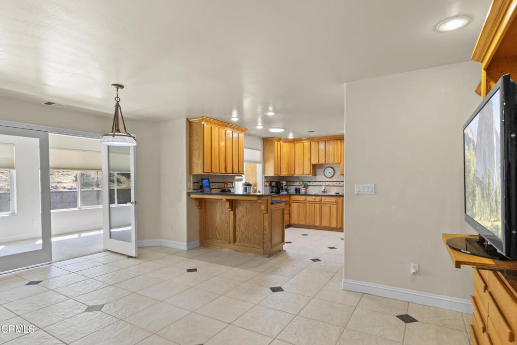 30100 Sunland Way Property Photo 9