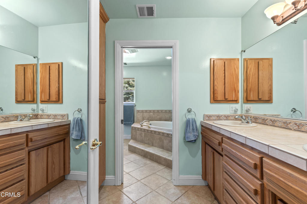 30100 Sunland Way Property Photo 28