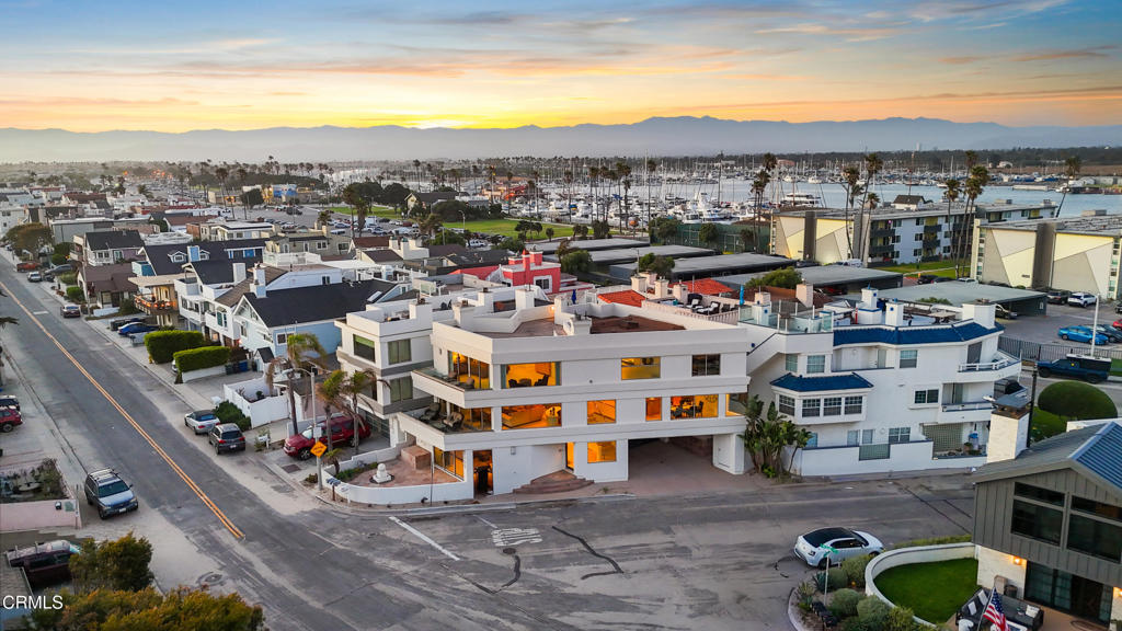 3300 Ocean Drive Property Photo