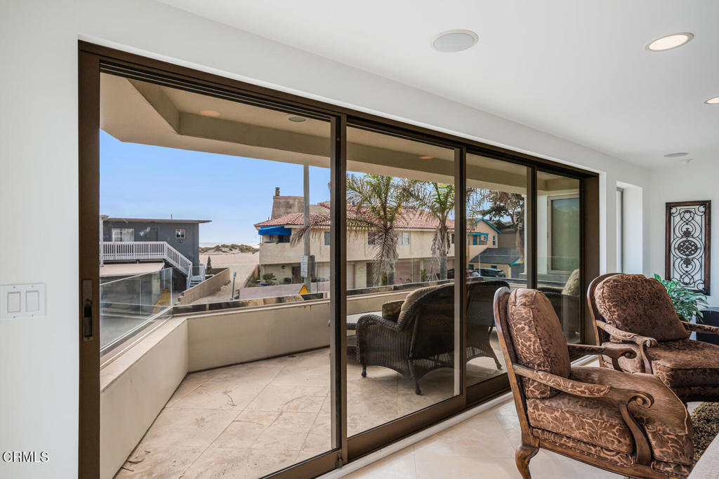 3300 Ocean Drive Property Photo 9
