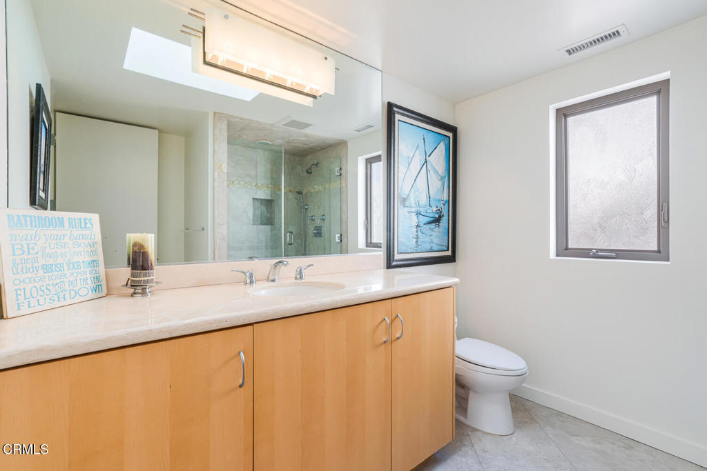 3300 Ocean Drive Property Photo 26