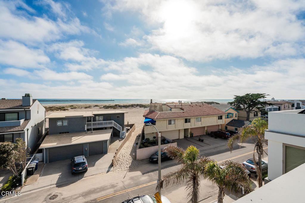 3300 Ocean Drive Property Photo 38
