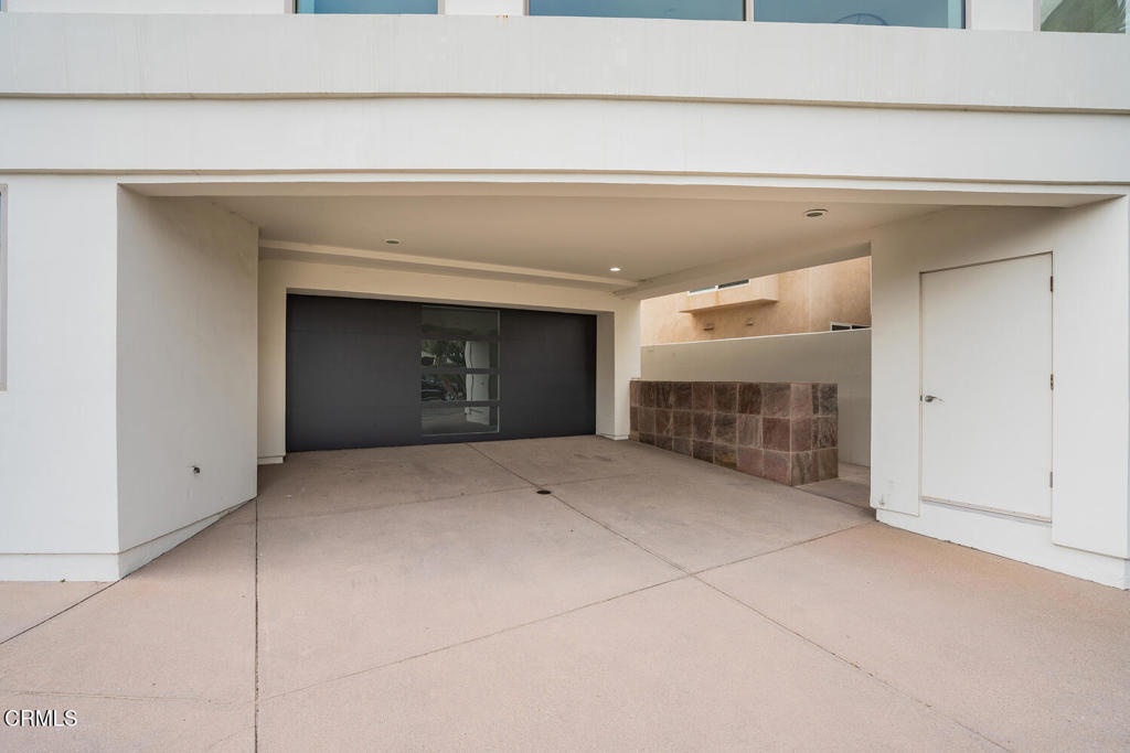 3300 Ocean Drive Property Photo 46