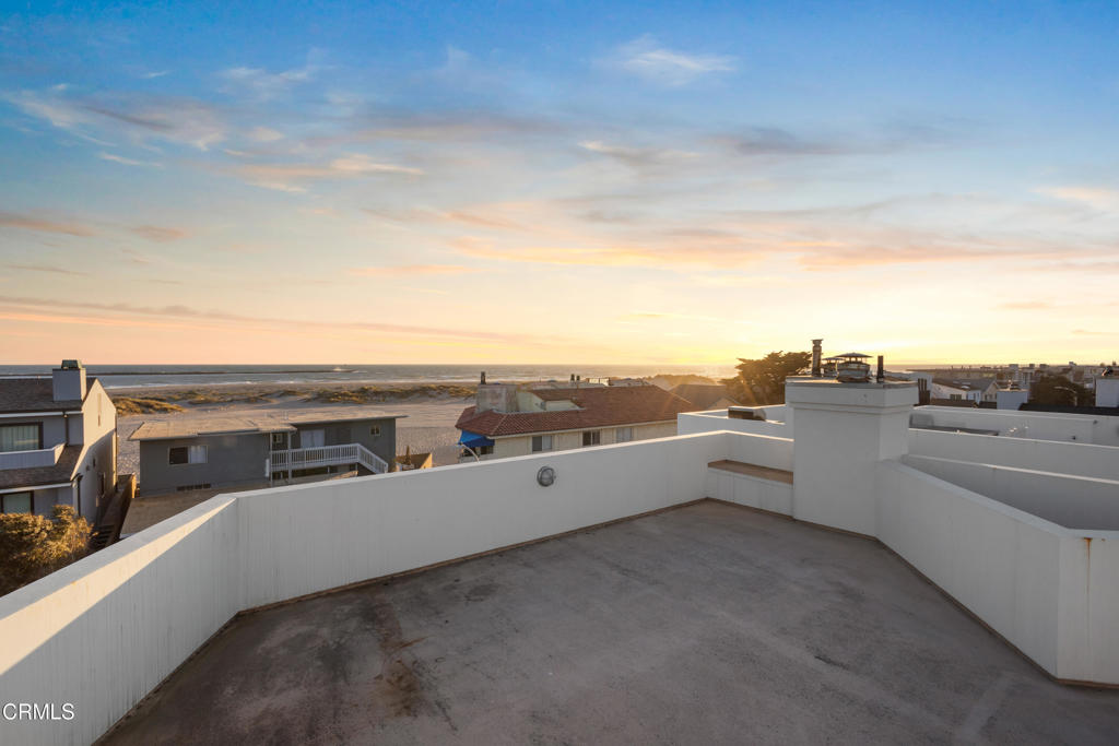 3300 Ocean Drive Property Photo 53