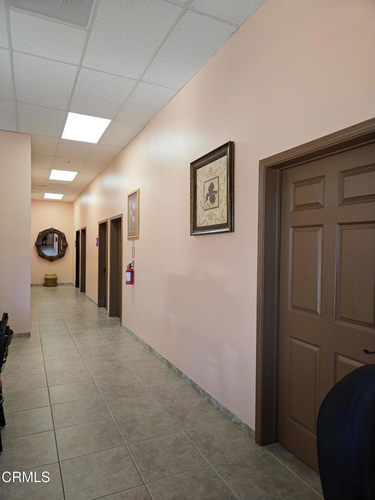 414 W Tehachapi Boulevard Property Photo 2