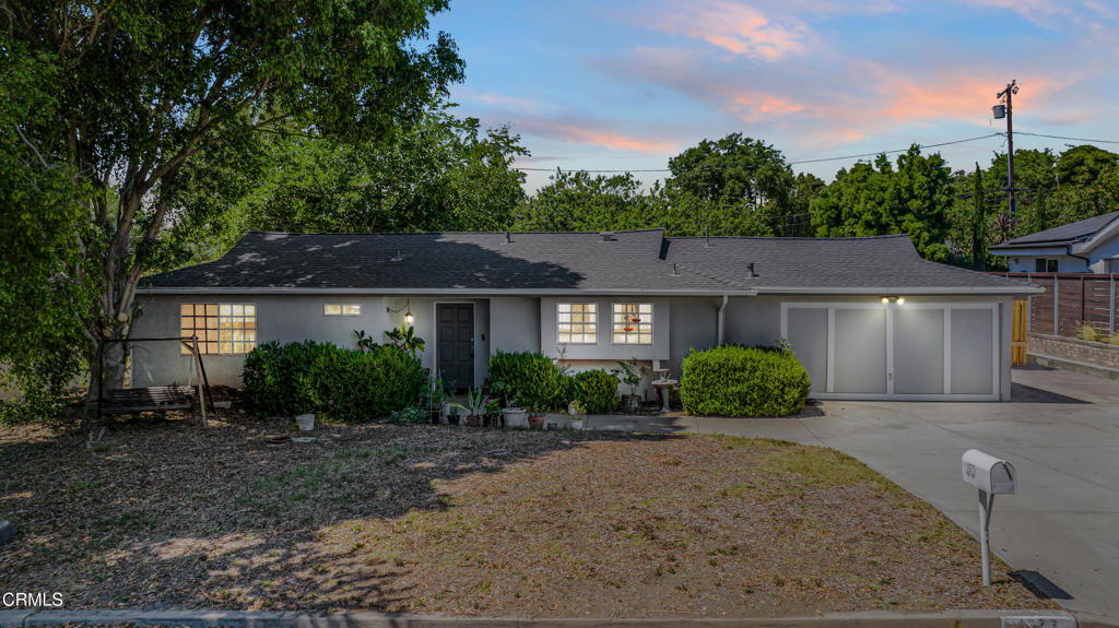 1373 Calle Crisantemo Property Photo 1