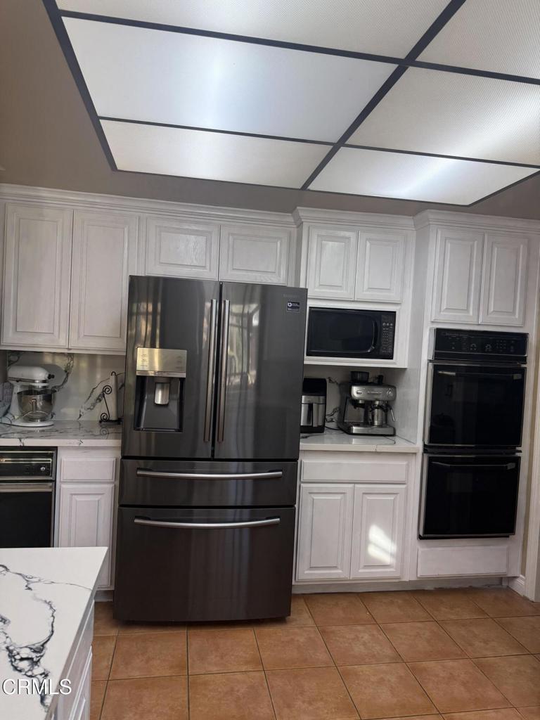 652 Stonebrook Street Property Photo 12