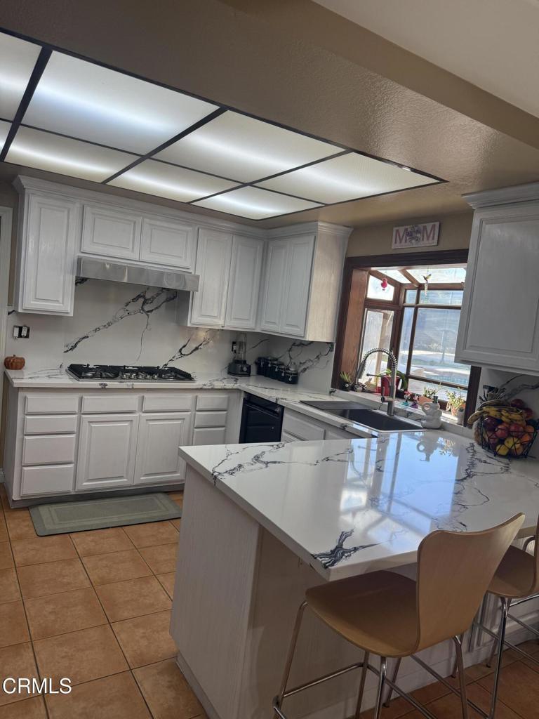 652 Stonebrook Street Property Photo 13