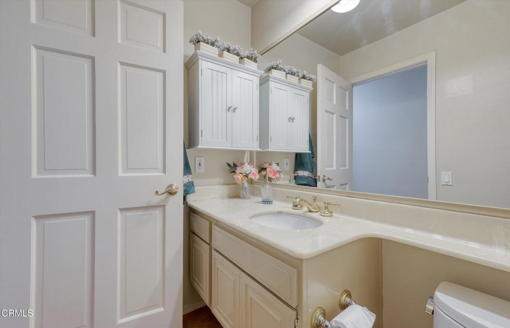 652 Stonebrook Street Property Photo 24