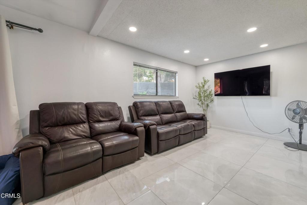 652 Stonebrook Street Property Photo 30