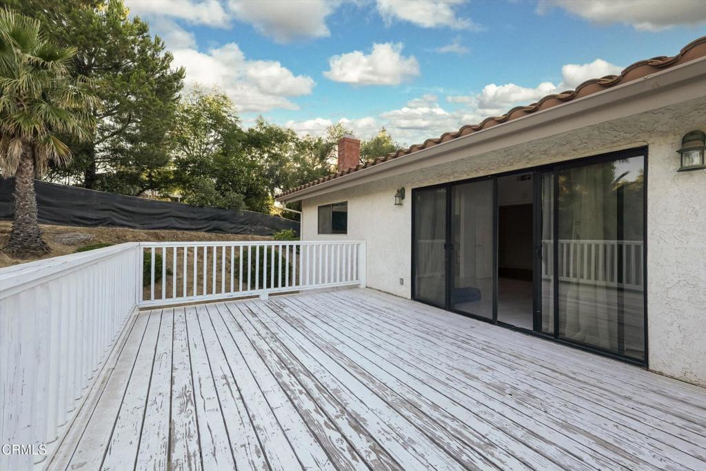 652 Stonebrook Street Property Photo 35