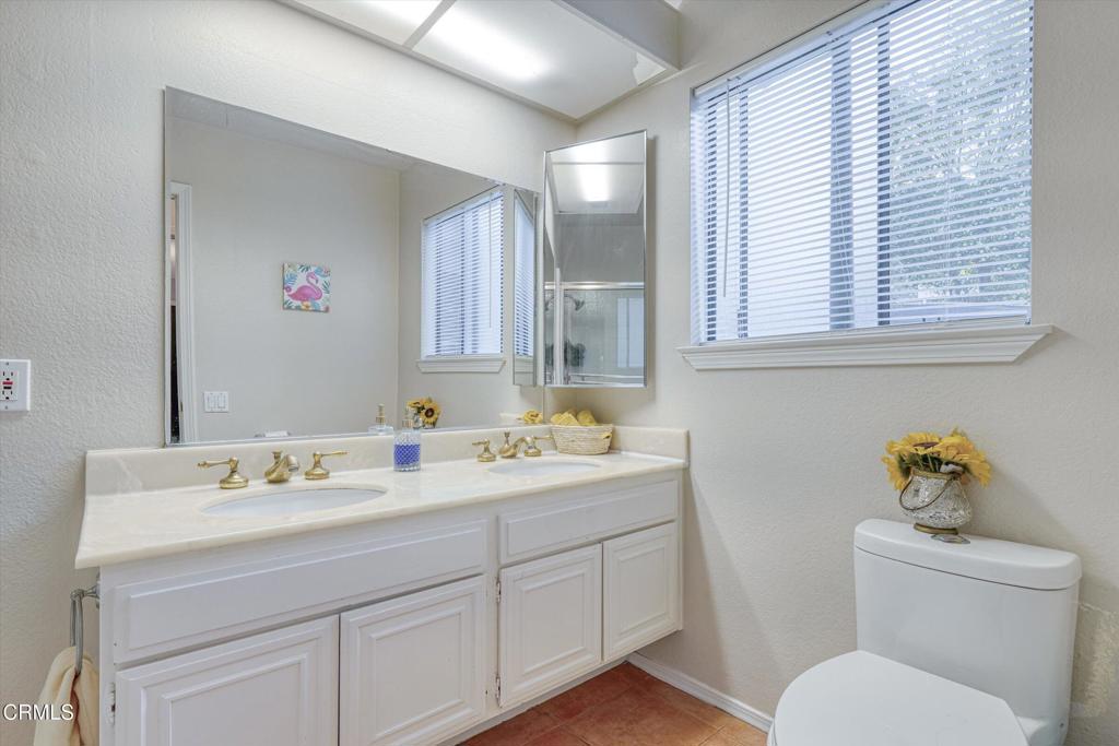 652 Stonebrook Street Property Photo 40