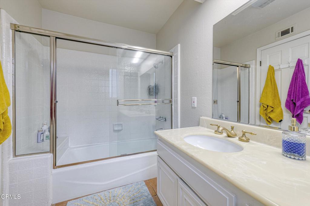 652 Stonebrook Street Property Photo 41