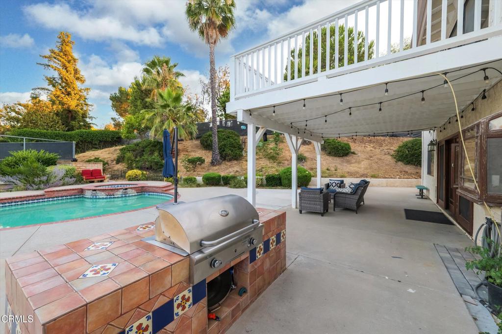 652 Stonebrook Street Property Photo 46