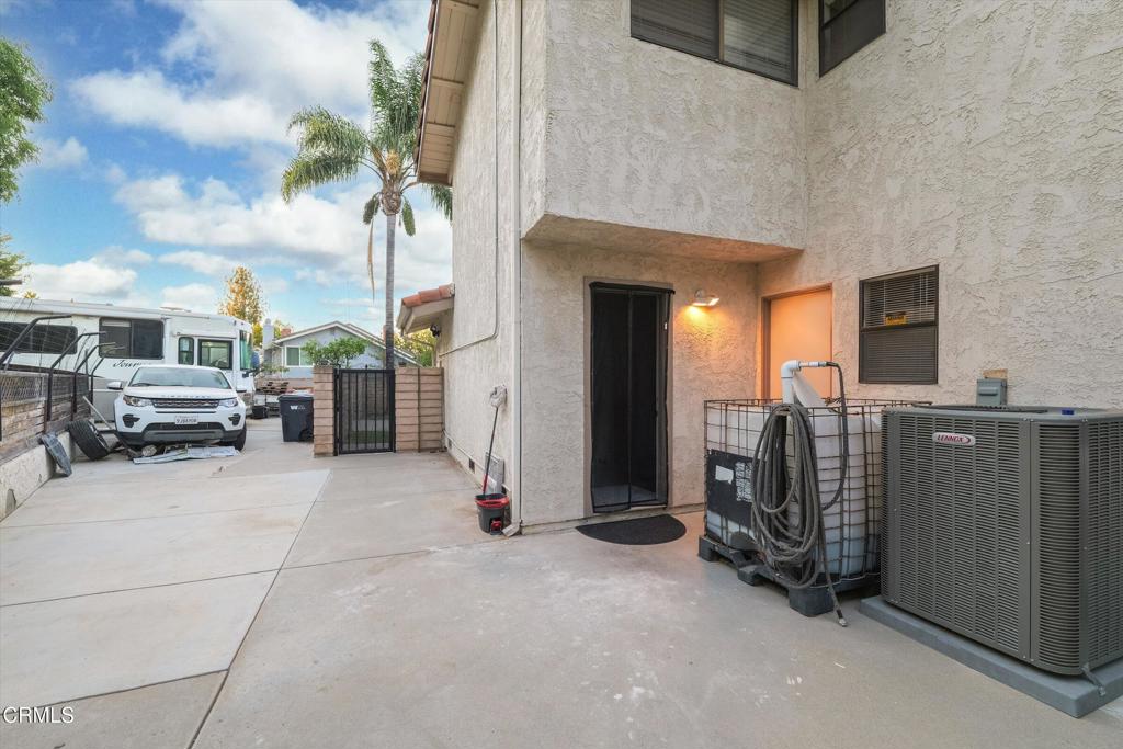 652 Stonebrook Street Property Photo 57