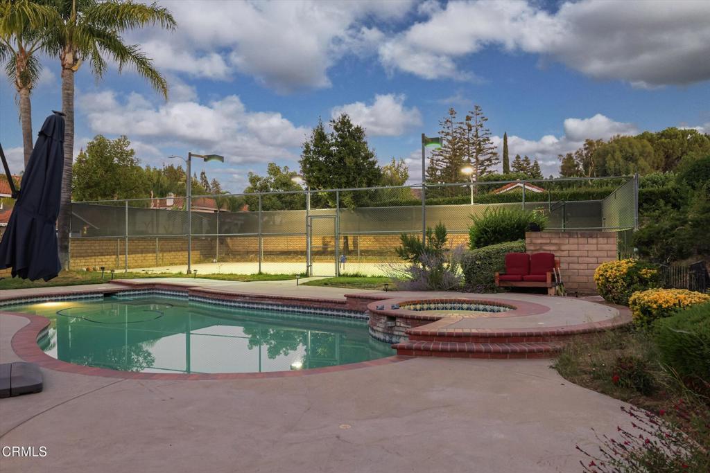 652 Stonebrook Street Property Photo 62