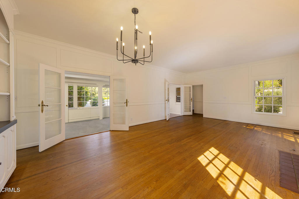 212 Foothill Road Property Photo 9