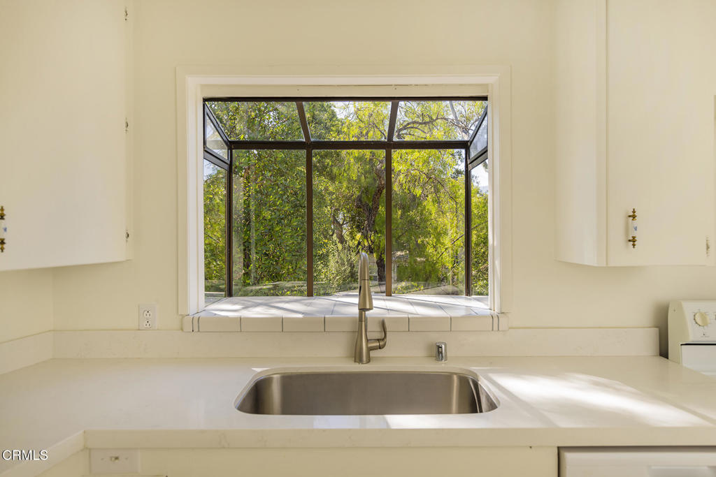 212 Foothill Road Property Photo 13