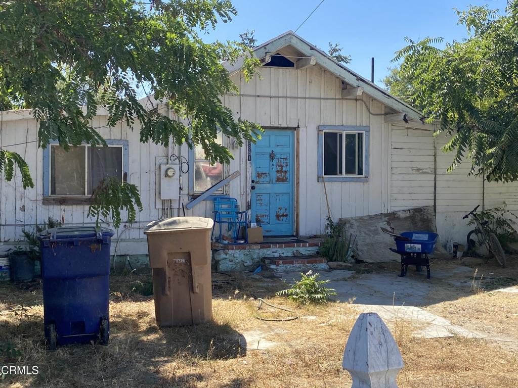 3851 Pacific Avenue Property Photo 2