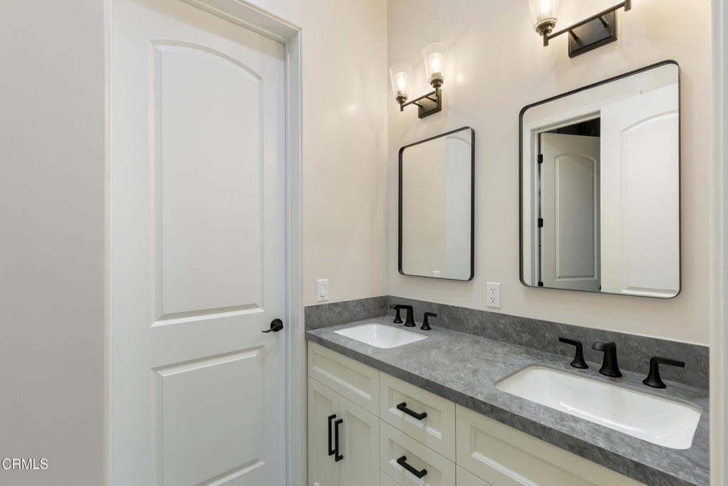 6174 Cobblestone Drive Property Photo 38