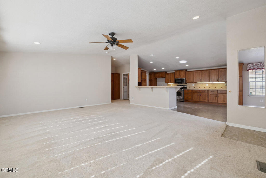 139 Dickens Circle 139 Property Photo 8