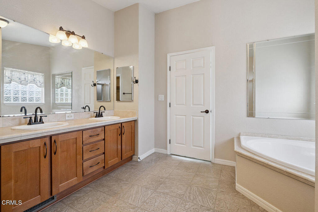 139 Dickens Circle 139 Property Photo 36