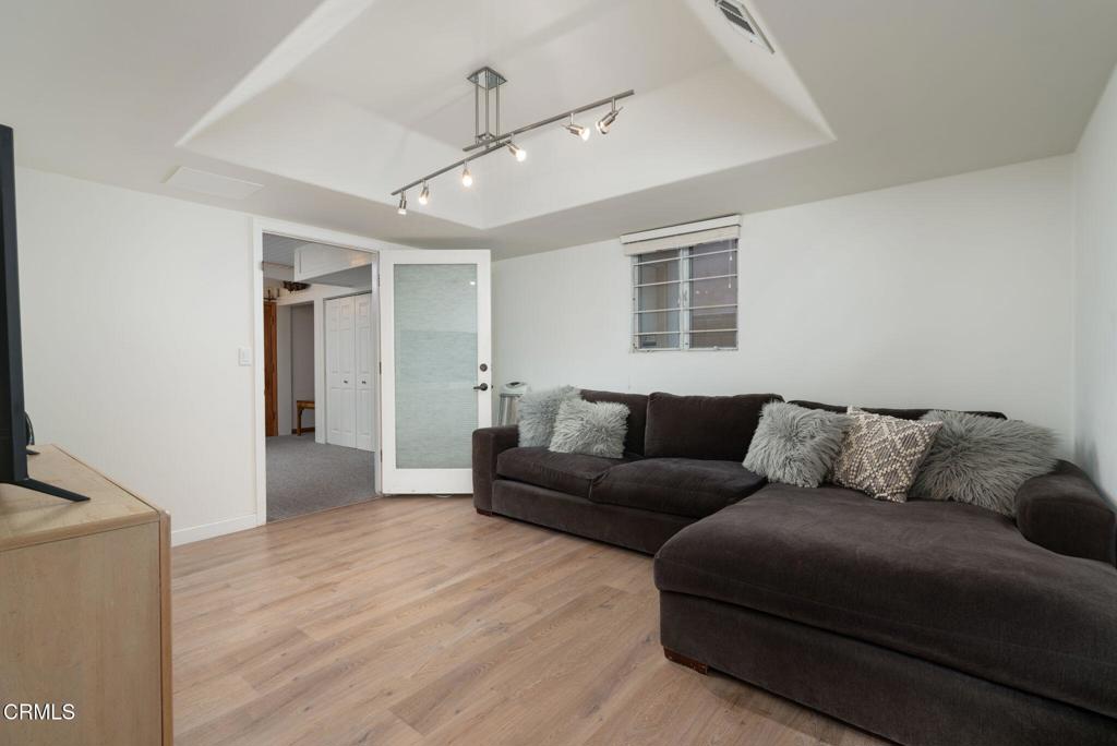 1401 Greenock Lane Property Photo 20