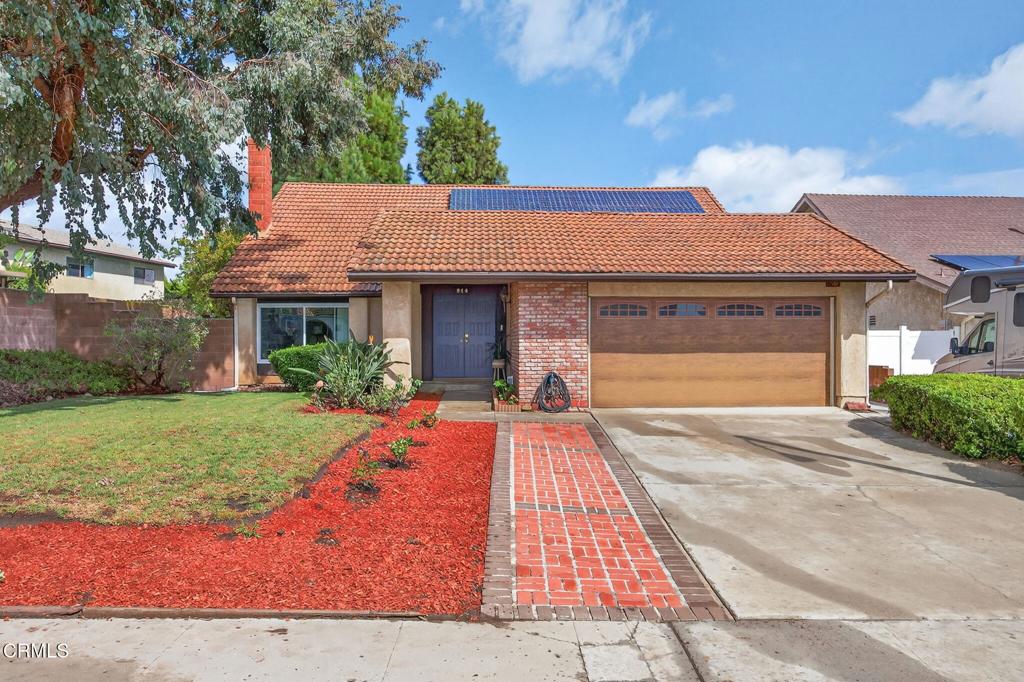 814 Danbury Court Property Photo