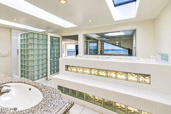 3405 Ocean Drive Property Photo 40