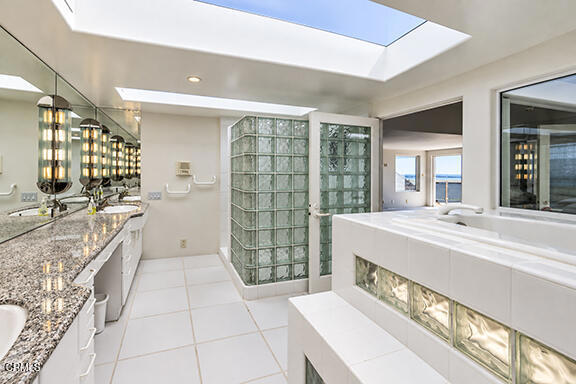 3405 Ocean Drive Property Photo 41