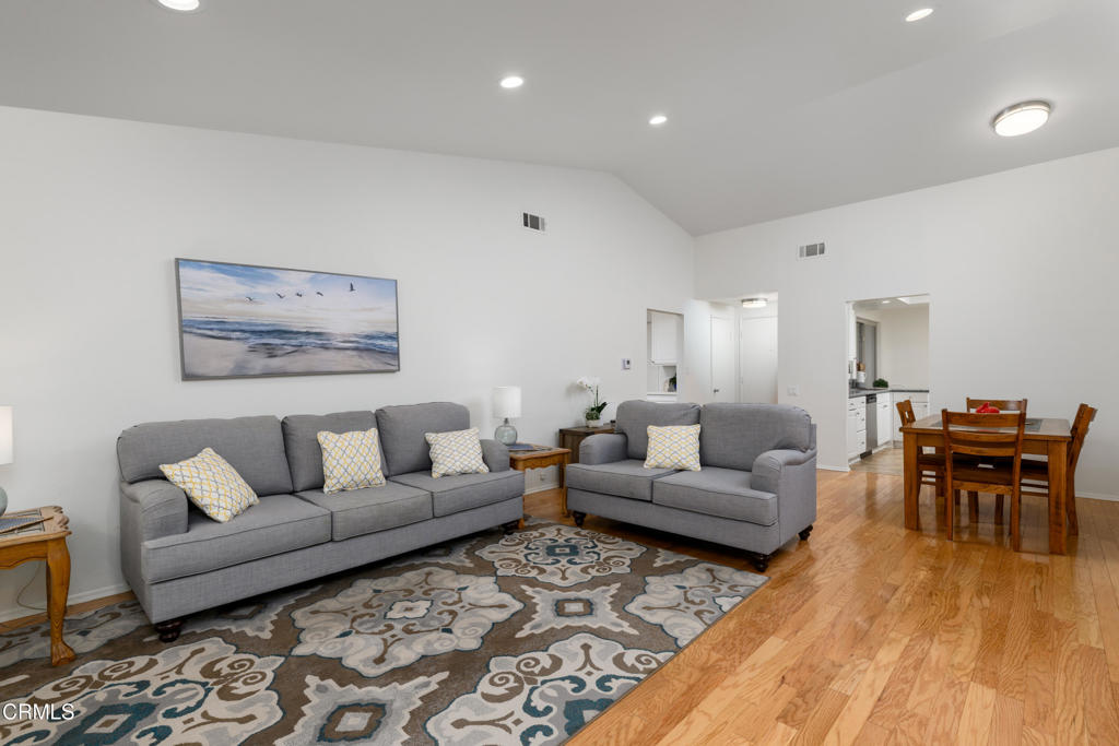 33229 Village 33 Property Photo 9