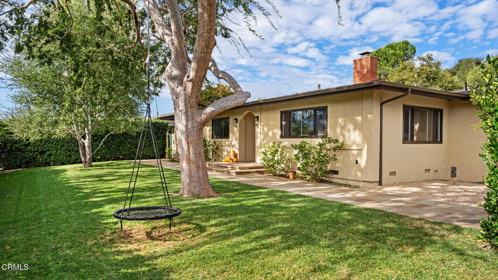 654 Chalk Hill Road Property Photo 4