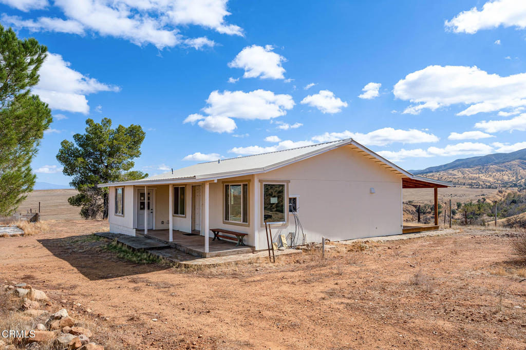 7451 Foothill Road Property Photo 4