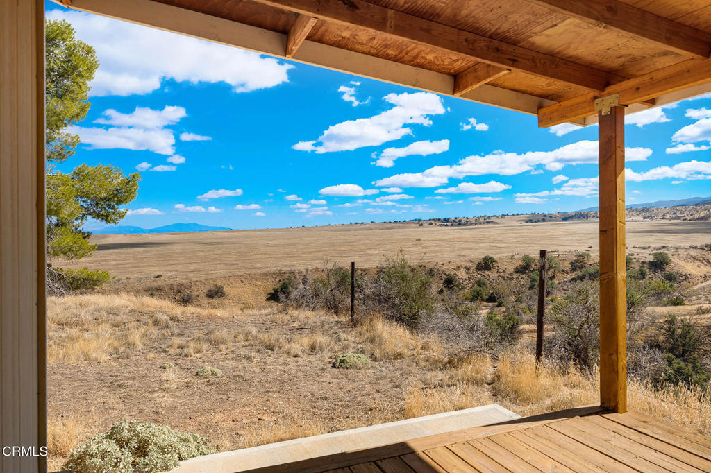 7451 Foothill Road Property Photo 6