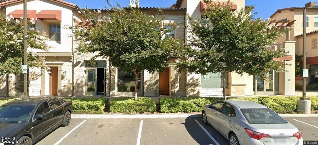 202 Village Commons 15 Property Photo 1