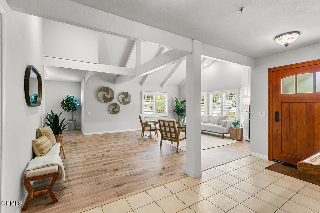 2735 Los Pinos Circle Property Photo 9